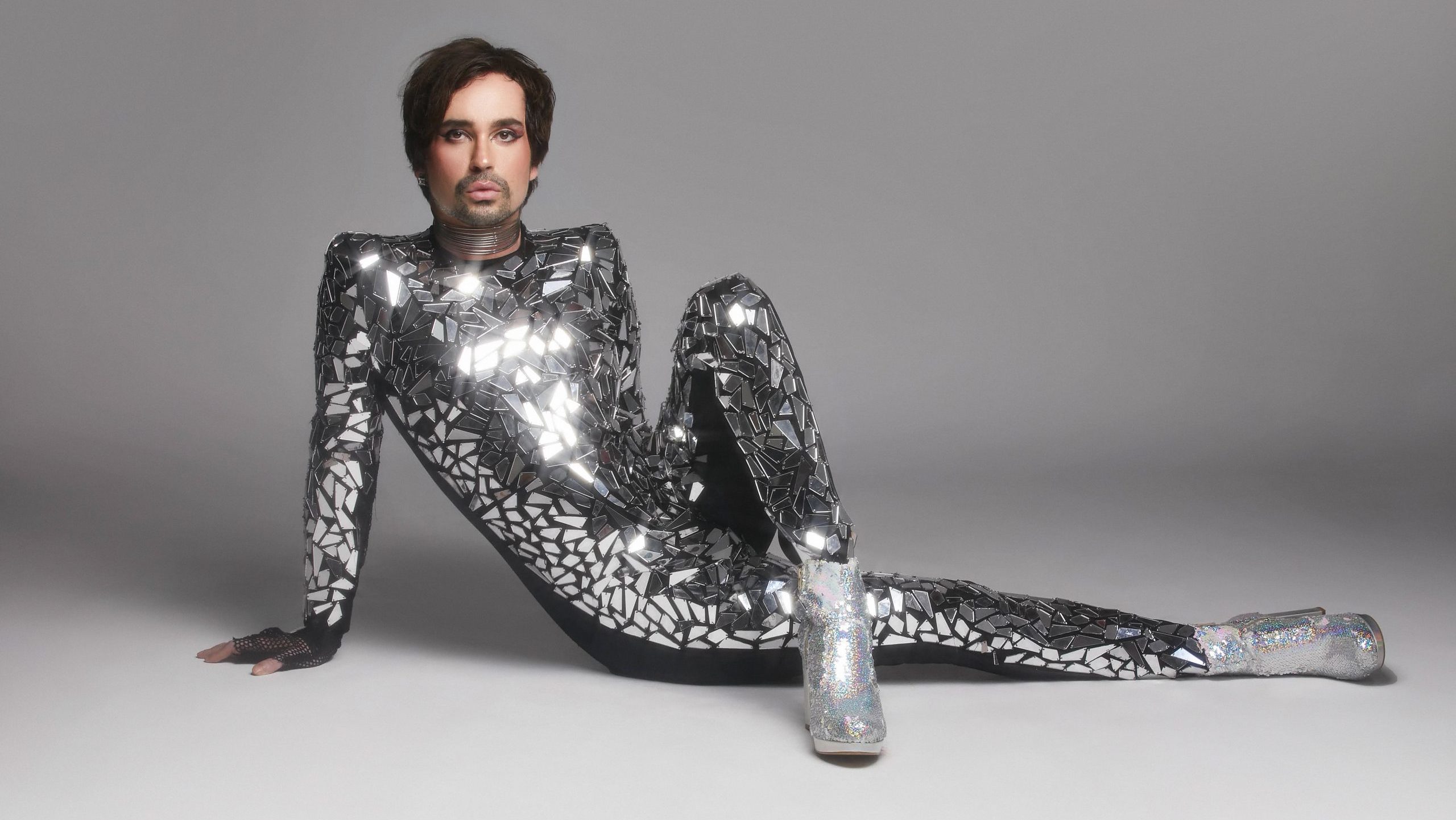 Com Johnny Hooker, Silvero Pereira e Mulher Barbada, DFB XXV divulga programação de shows gratuitos